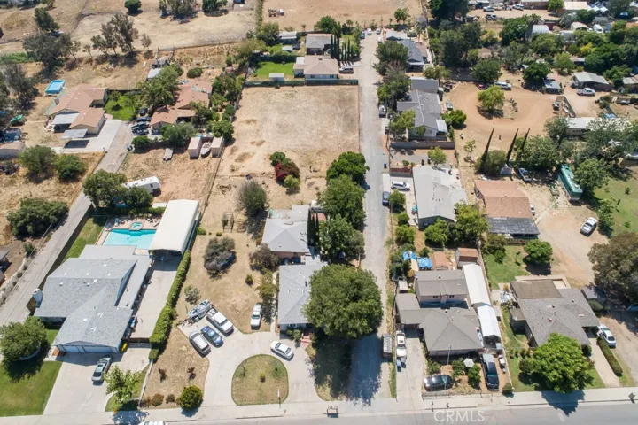 5506 Jones, Riverside, California 92505