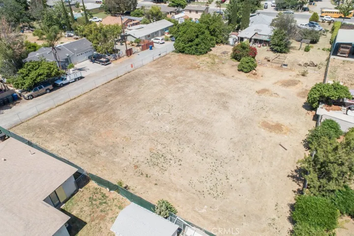 5506 Jones, Riverside, California 92505