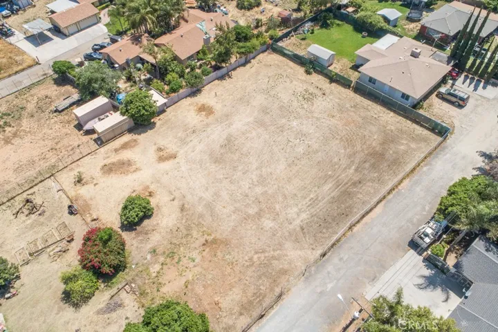 5506 Jones, Riverside, California 92505