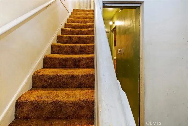 1411 W 87th Street, Los Angeles, California 90047