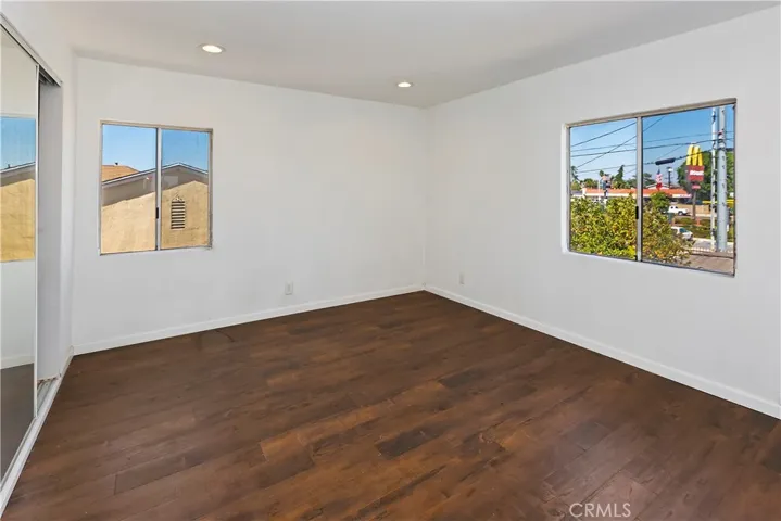 1411 W 87th Street, Los Angeles, California 90047