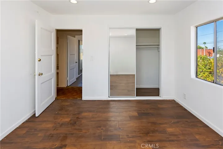 1411 W 87th Street, Los Angeles, California 90047
