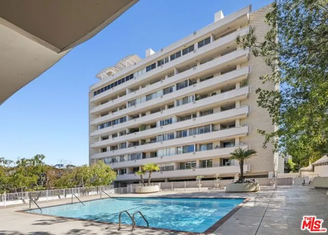 1333 S Beverly Glen Boulevard 305, Los Angeles, California 90024