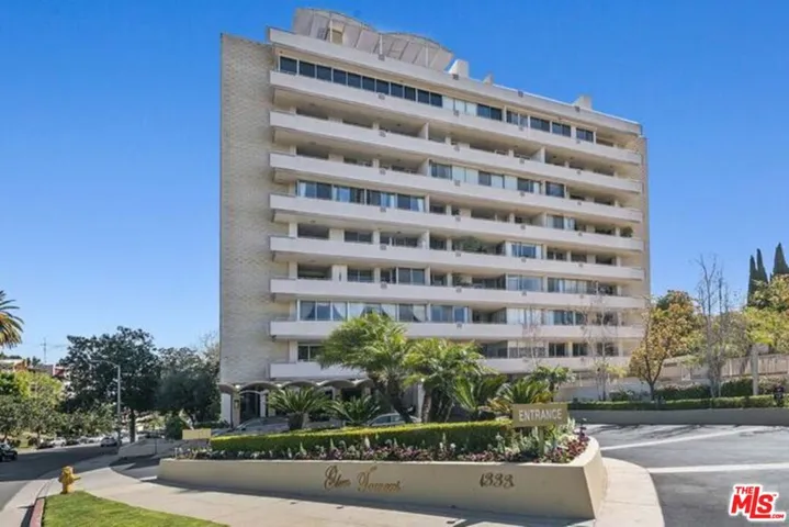 1333 S Beverly Glen Boulevard 305, Los Angeles, California 90024