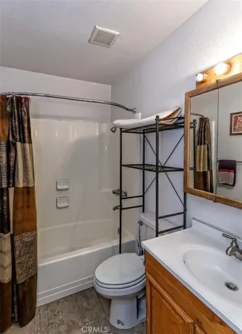 10721 Maple Avenue, Hesperia, California 92345