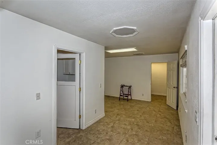 10721 Maple Avenue, Hesperia, California 92345