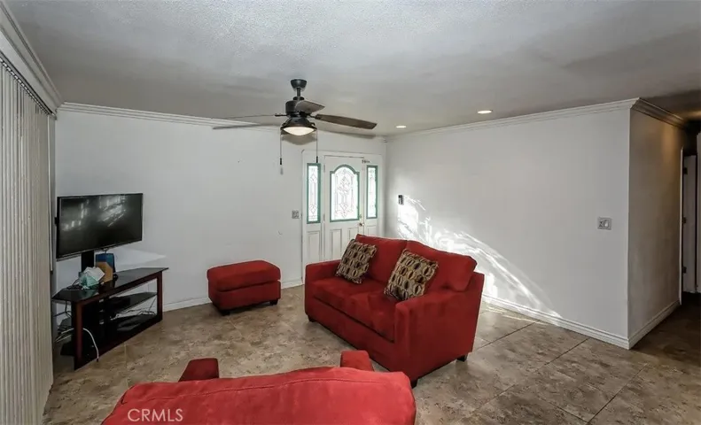 10721 Maple Avenue, Hesperia, California 92345