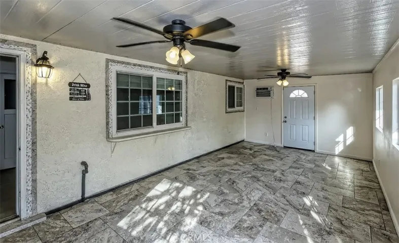 10721 Maple Avenue, Hesperia, California 92345
