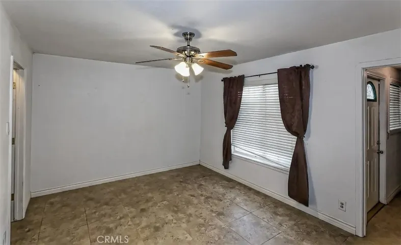 10721 Maple Avenue, Hesperia, California 92345