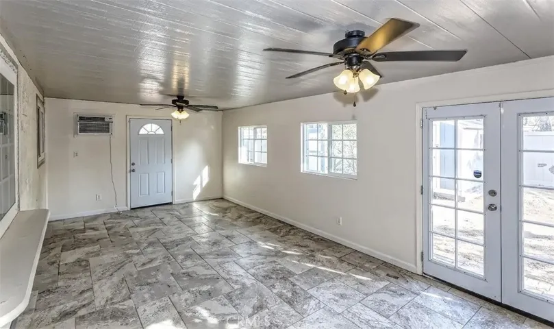 10721 Maple Avenue, Hesperia, California 92345