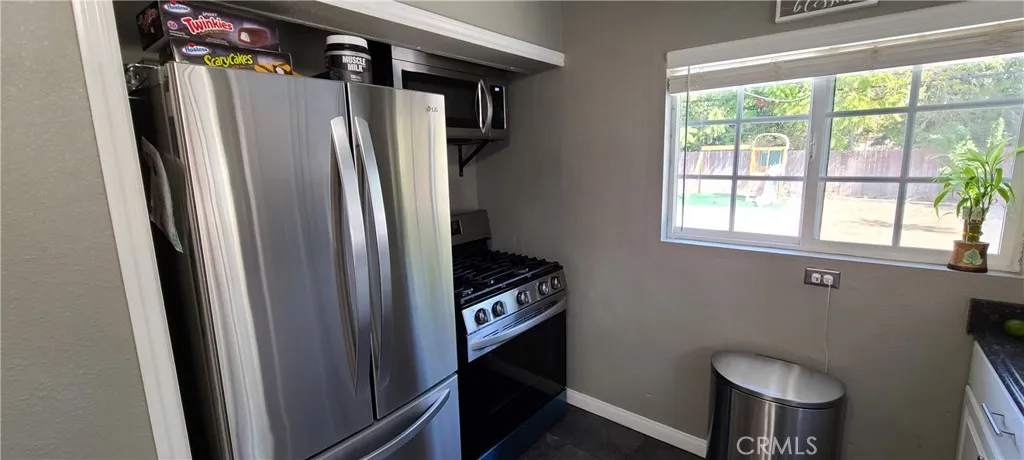 Kitchen (stove is being replaced)