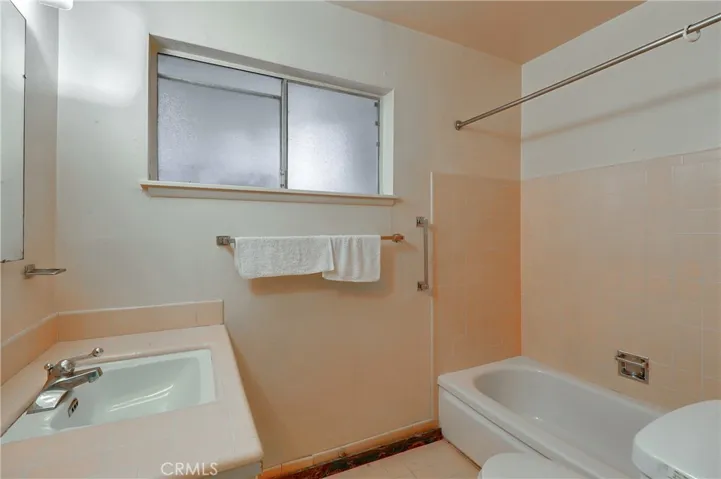 5929 Harbor View Avenue, San Pablo, California 94806