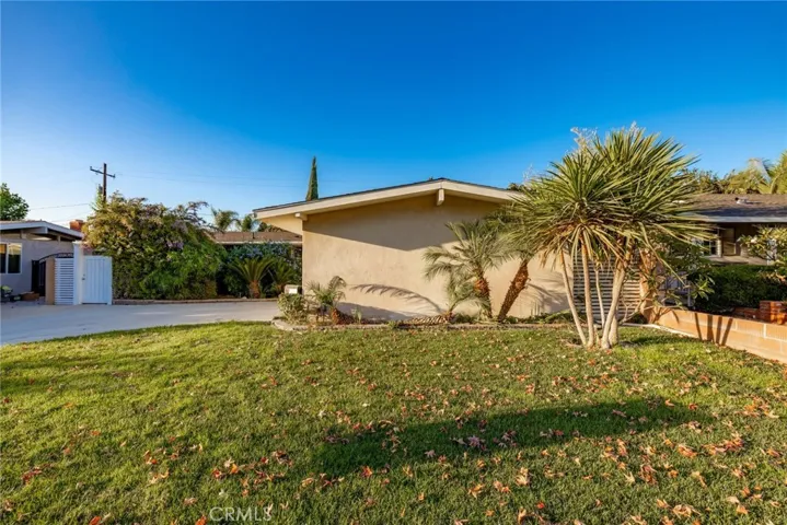 1313 W Castle Avenue, Anaheim, California 92802