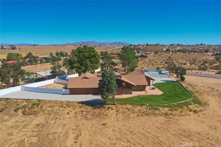 10375 Deep Creek Road, Apple Valley, California 92308