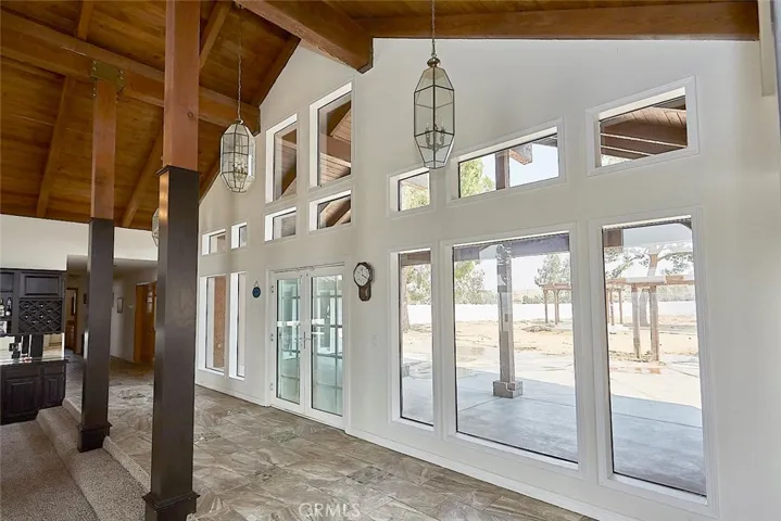10375 Deep Creek Road, Apple Valley, California 92308
