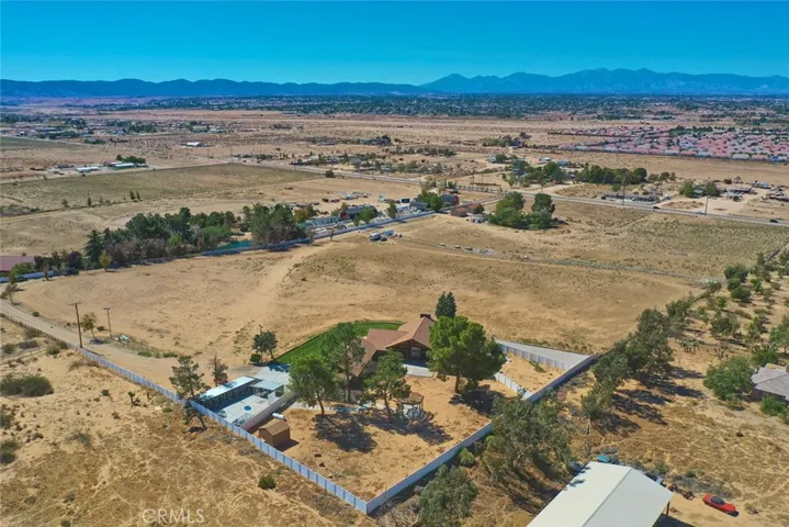 10375 Deep Creek Road, Apple Valley, California 92308