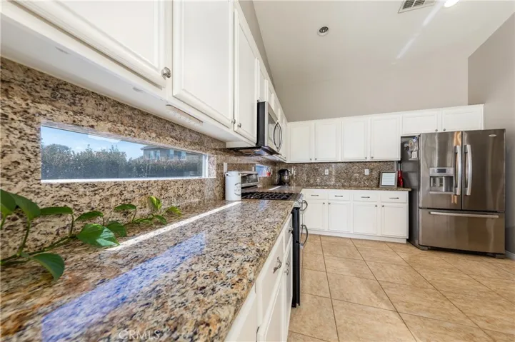 12921 Rhonda Fleming Court, Yucaipa, California 92399