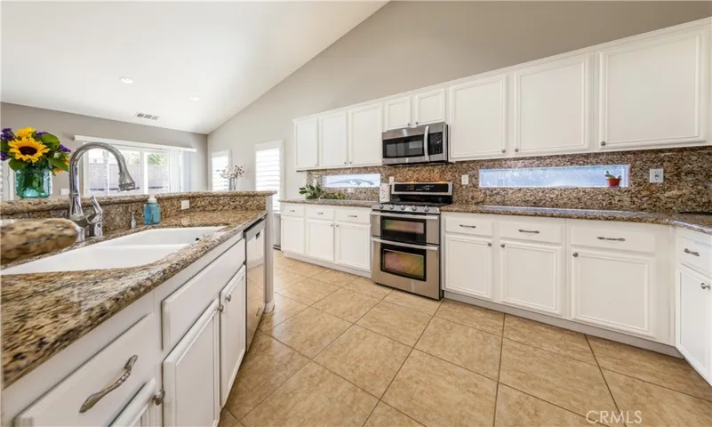 12921 Rhonda Fleming Court, Yucaipa, California 92399