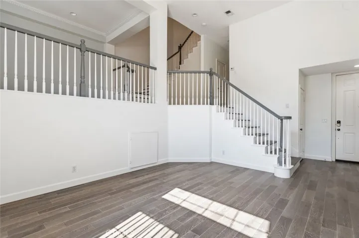 23420 Waterway Lane 11, Valencia, California 91355