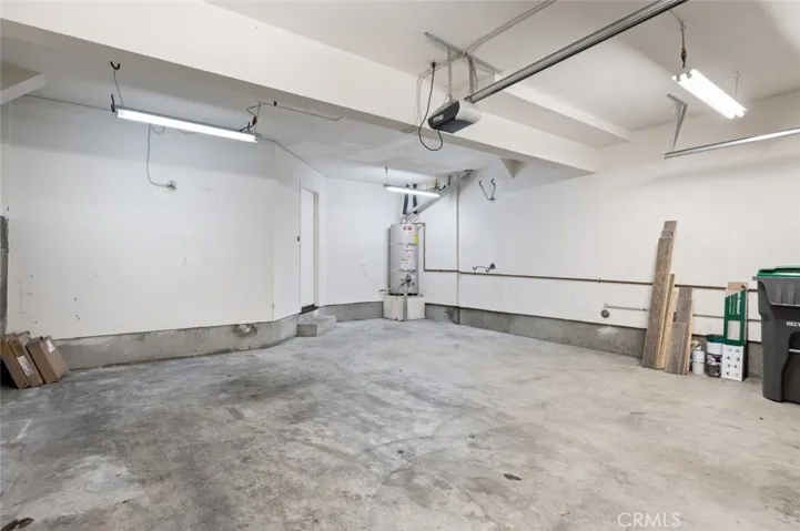 23420 Waterway Lane 11, Valencia, California 91355