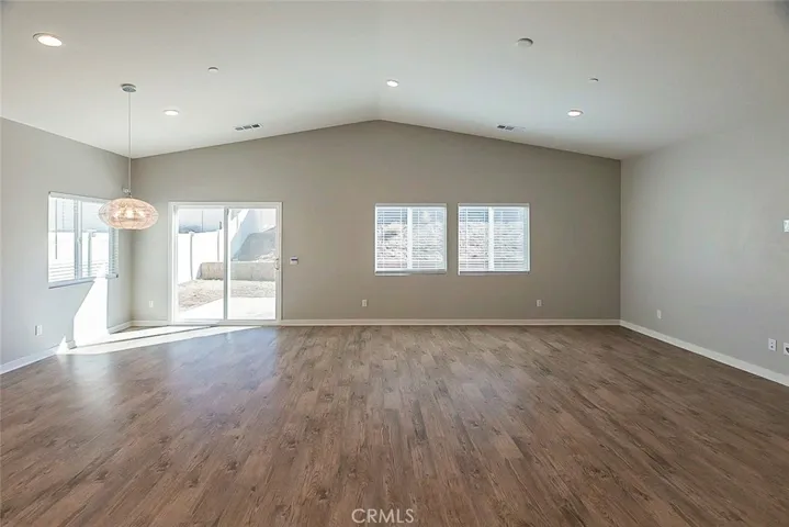 30943 Foxhollow Dr Drive, Winchester, California 92596