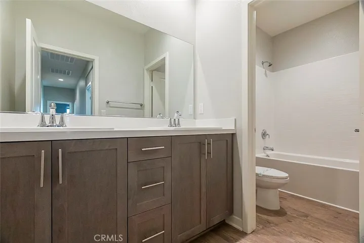 30943 Foxhollow Dr Drive, Winchester, California 92596
