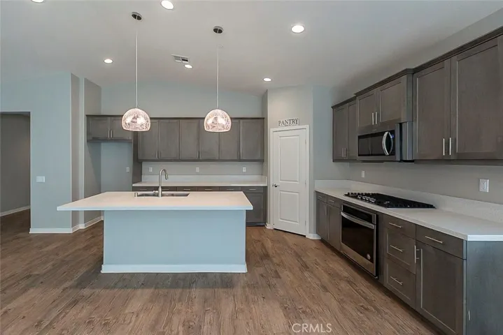 30943 Foxhollow Dr Drive, Winchester, California 92596