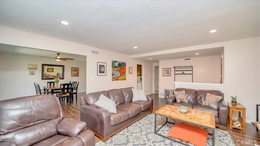 352 Savannah Court, Upland, California 91784