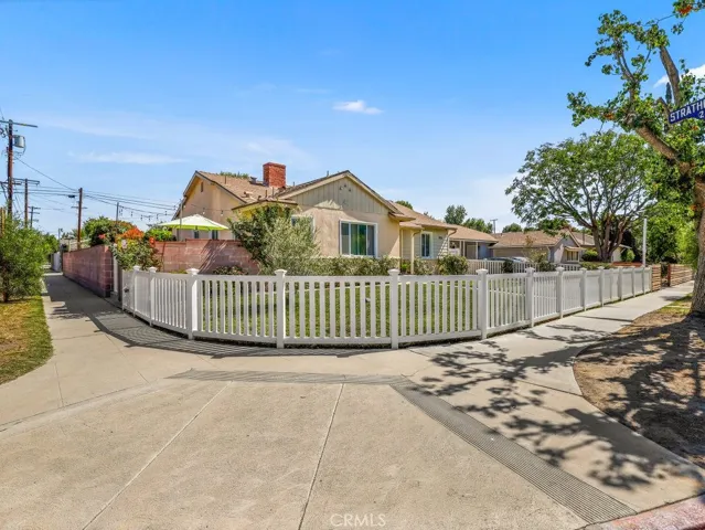 7970 Sunnybrae Avenue, Winnetka, California 91306