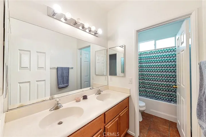 5755 Spice Street, Lancaster, California 93536