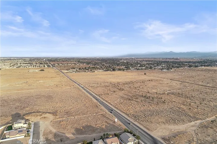 5755 Spice Street, Lancaster, California 93536