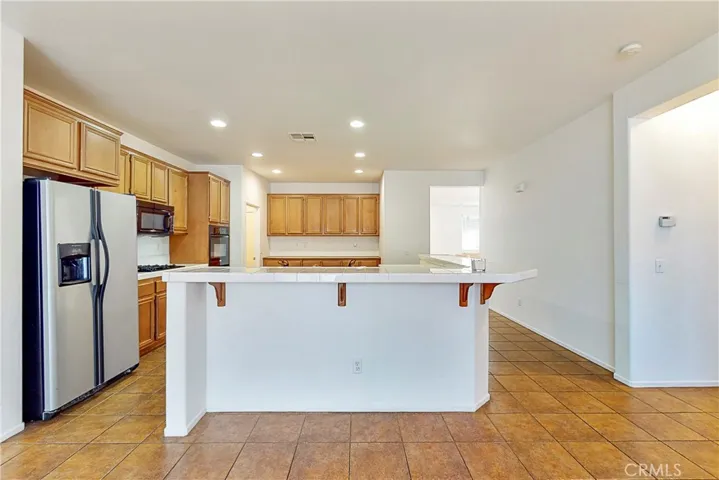 5755 Spice Street, Lancaster, California 93536