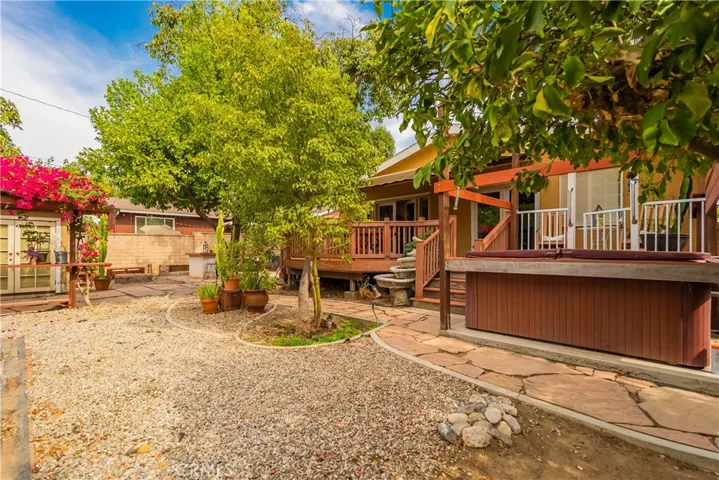 8225 Ocean View Avenue, Whittier, California 90602