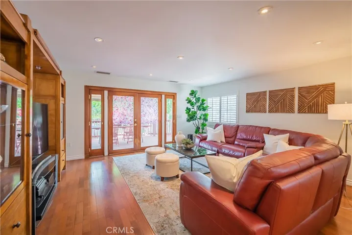 8225 Ocean View Avenue, Whittier, California 90602
