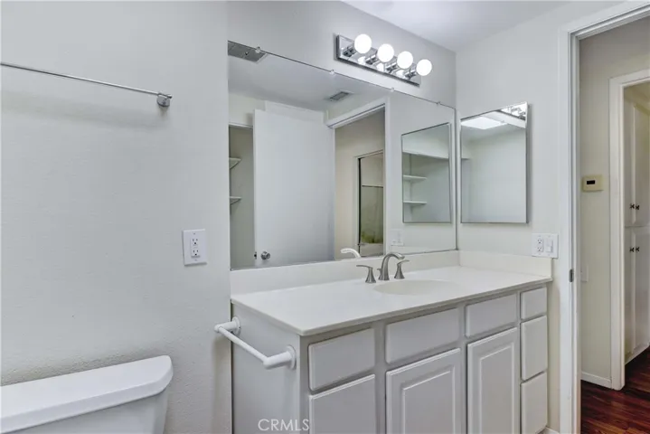 590 Ave Majorca B, Laguna Woods, California 92637