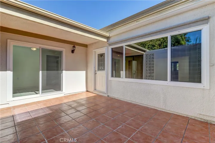 590 Ave Majorca B, Laguna Woods, California 92637