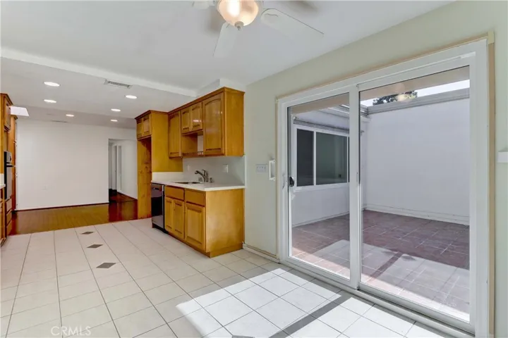 590 Ave Majorca B, Laguna Woods, California 92637