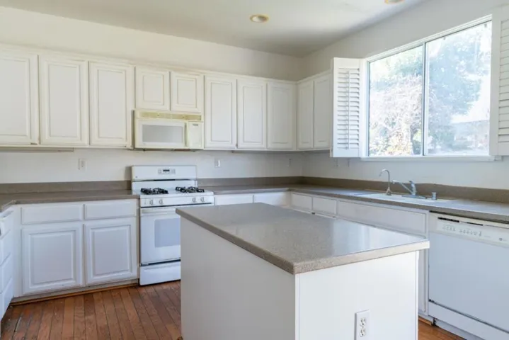 , Watsonville, California 95076