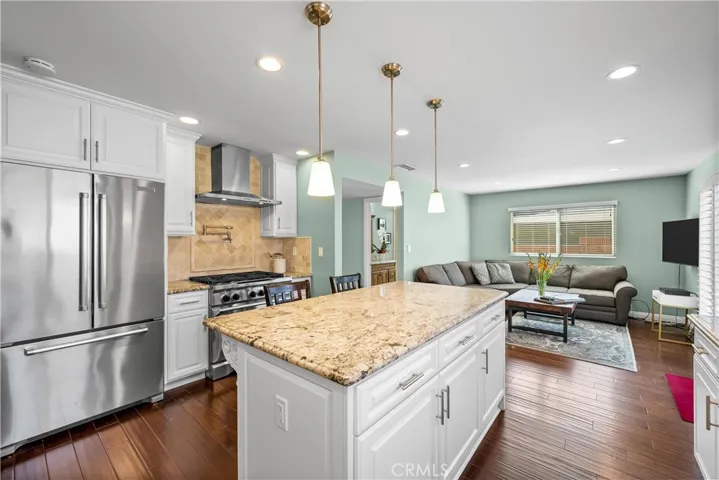2115 Barrywood Avenue, San Pedro, California 90731