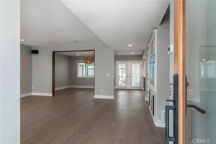 7086 Little Harbor Drive, Huntington Beach, California 92648