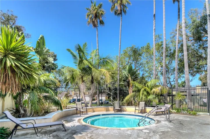 7086 Little Harbor Drive, Huntington Beach, California 92648