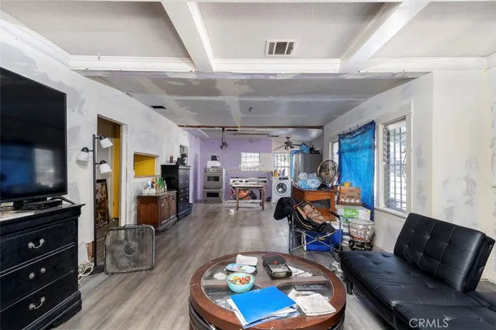 4915 4th Avenue, Los Angeles, California 90043