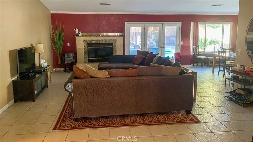 1111 E Donna Drive, Merced, California 95340