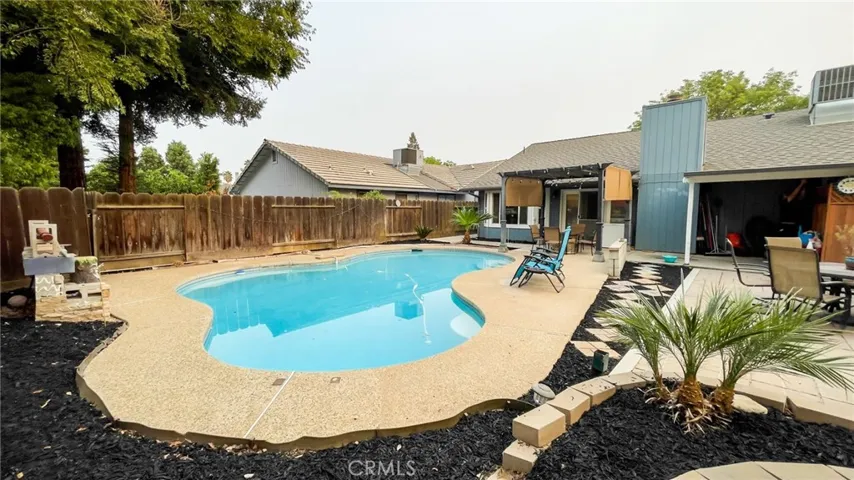 1111 E Donna Drive, Merced, California 95340