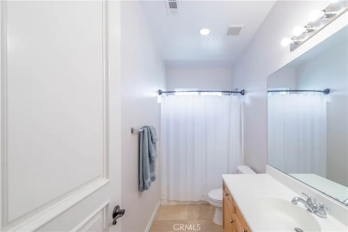 43 Plaza Avila, Lake Elsinore, California 92532