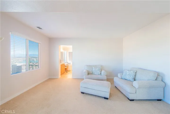 43 Plaza Avila, Lake Elsinore, California 92532