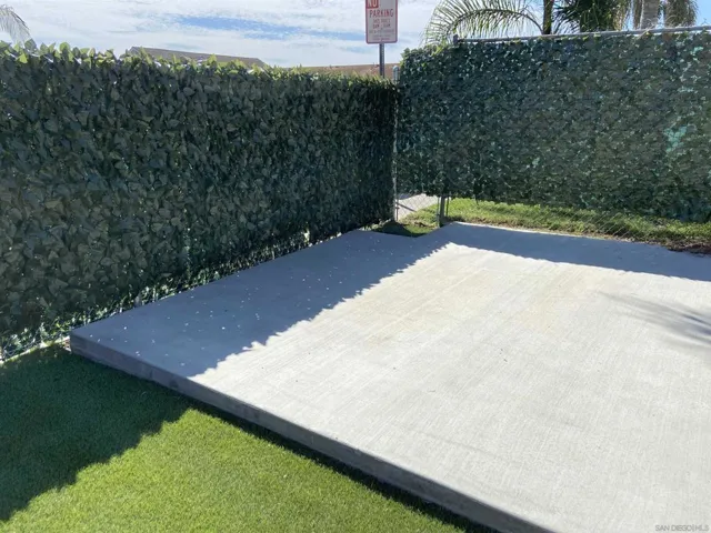 704 N Citrus Ave, Vista, California 92084