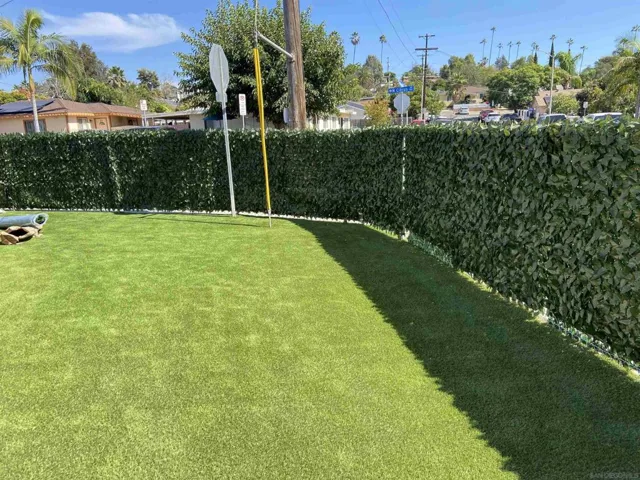 704 N Citrus Ave, Vista, California 92084