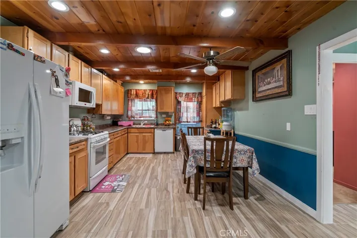 129 Pinon Street, Frazier Park, California 93225