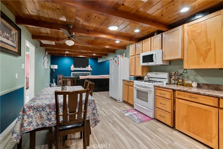 129 Pinon Street, Frazier Park, California 93225